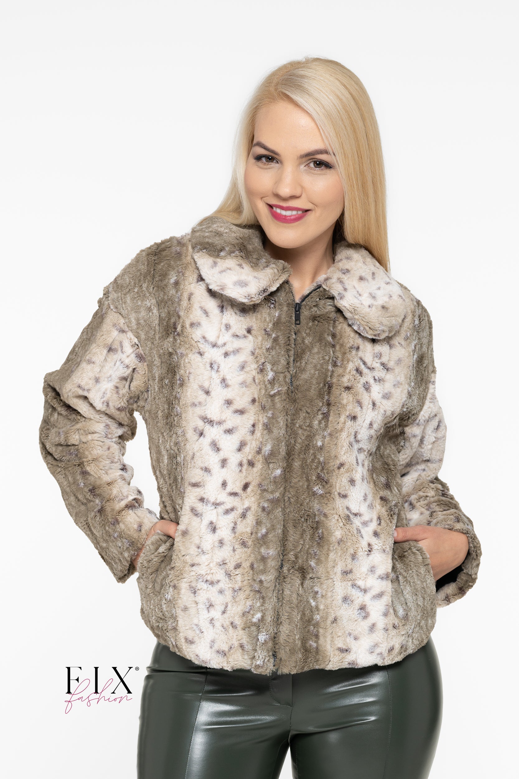 HAINA SCURTA BLANA ECO 4203