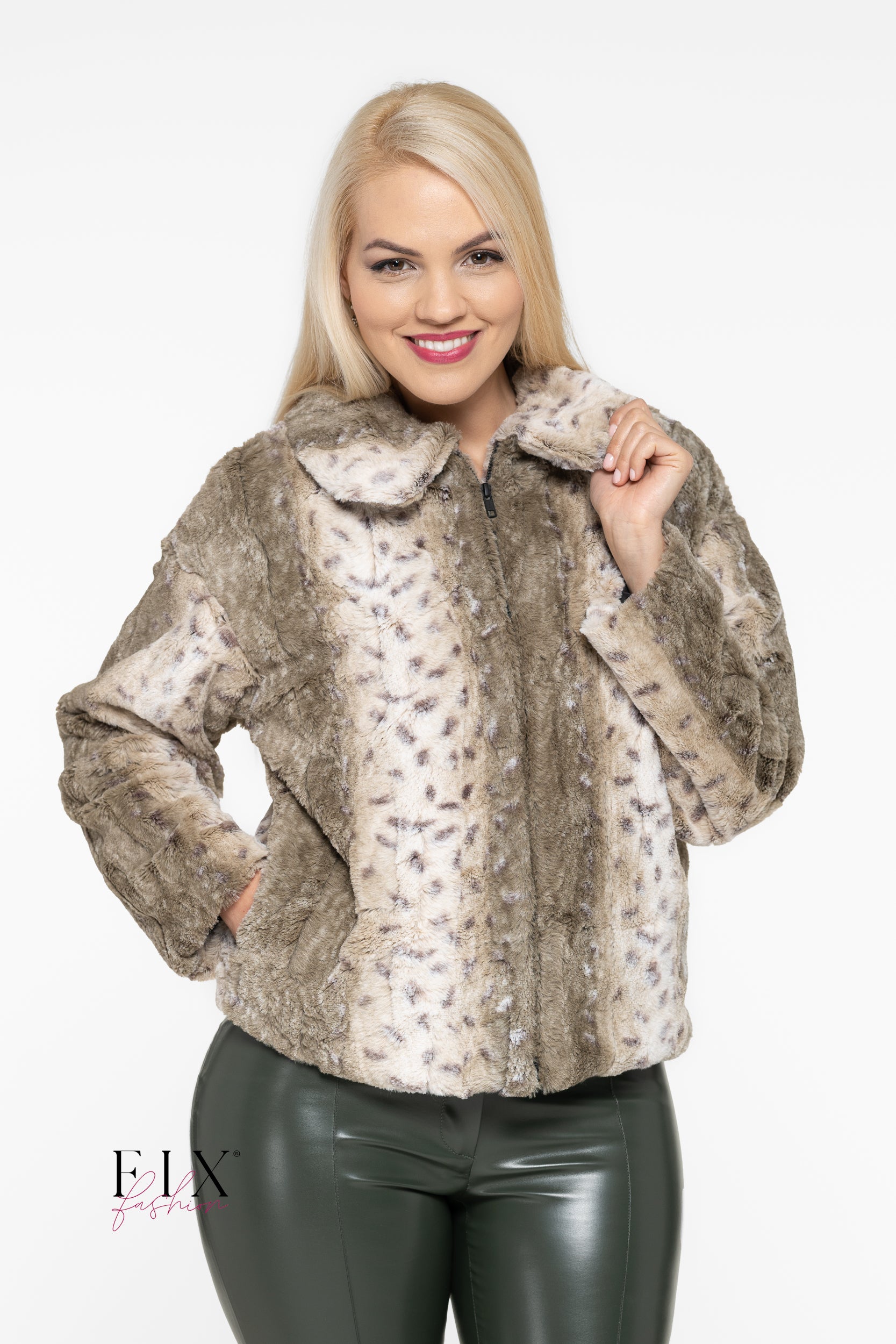 HAINA SCURTA BLANA ECO 4203