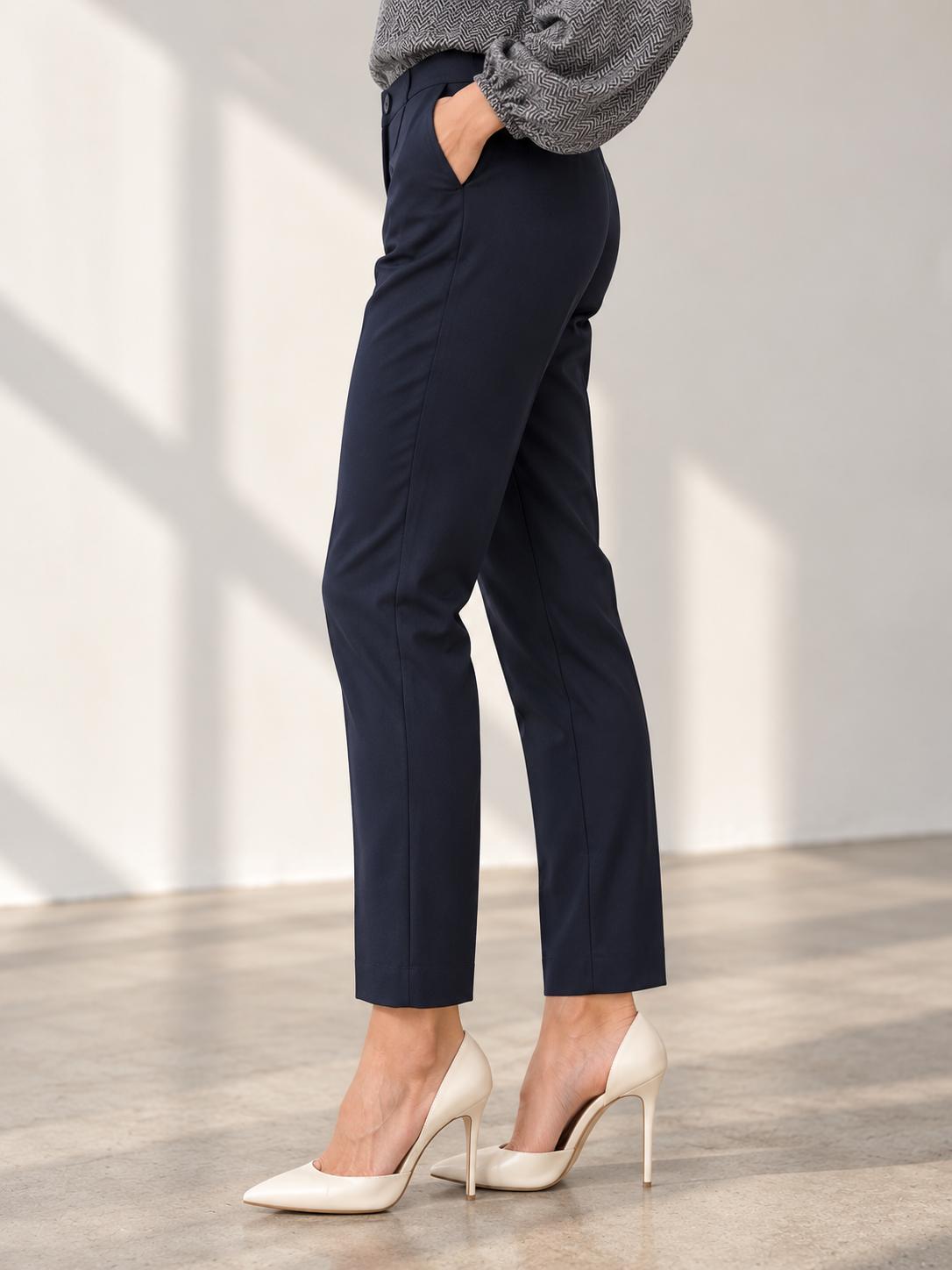 Pantaloni Damă Conici cu Buzunare
